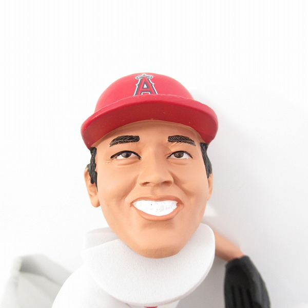 実際に弊社で買取させて頂いたFOCO PLAYER BOBBLE ボブルヘッド ロサンゼルス・エンゼルス ＃17 大谷翔平 二刀流 Spinning Base 首振り フィギュアの画像 4枚目