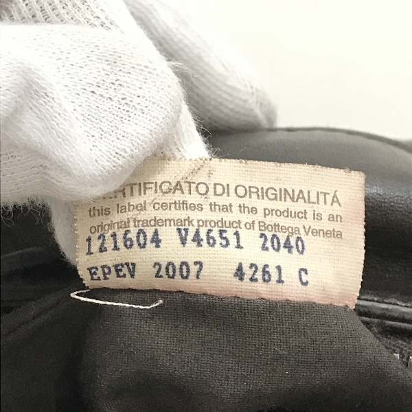 実際に弊社で買取させて頂いたBOTTEGA VENETA/ボッテガヴェネタ イントレチャート ボディバッグ/ウエストバッグ ブラウン 121604 V4651の画像 6枚目