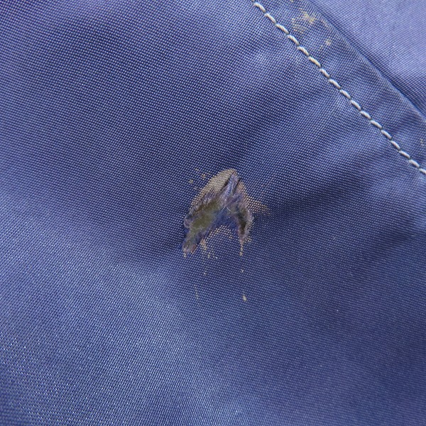 実際に弊社で買取させて頂いたU.S.AIR FORCE/エアフォース CONMARジッパー/ビンテージ N-2A フライトジャケット 8310-485800-46/XLの画像 4枚目