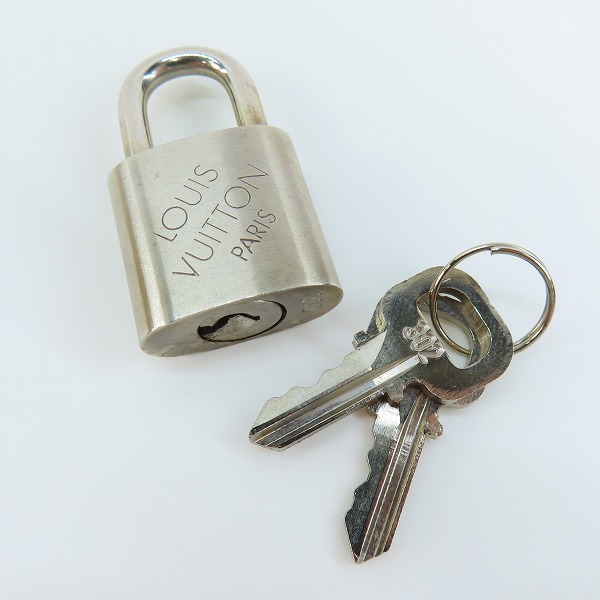 実際に弊社で買取させて頂いたLOUIS VUITTON/ルイヴィトン パドロック 南京錠