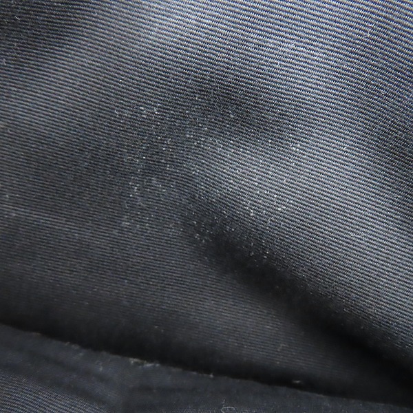 実際に弊社で買取させて頂いたSAINT LAURENT PARIS/サンローランパリ クロコ型押しレザー クラッチバッグ/タブレットホルダー 485628の画像 7枚目