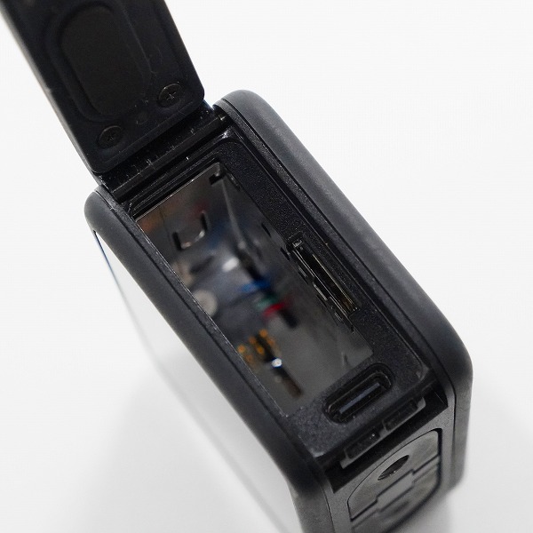 実際に弊社で買取させて頂いたGoPro/ゴープロ HERO 10 Black アクションカメラ デジタルビデオカメラ 簡易動作確認済みの画像 7枚目
