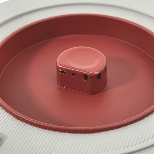 実際に弊社で買取させて頂いたKAIYODO/海洋堂  太陽の塔 岡本太郎 1/350スケール ソフトビニール製 塗装済み完成モデル フィギュアの画像 6枚目