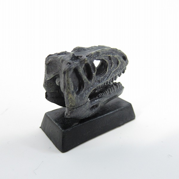 実際に弊社で買取させて頂いた福井県立恐竜博物館 フクイラプトル 限定フィギュア/恐竜の画像 6枚目