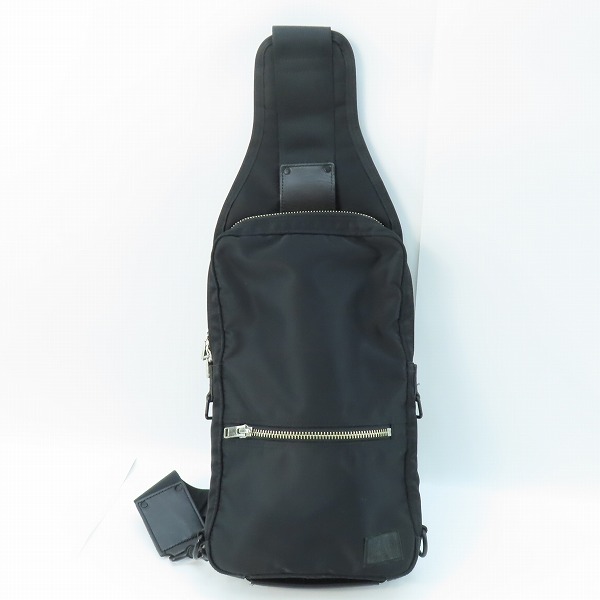 実際に弊社で買取させて頂いたPORTER/ポーター LIFT SLING SHOULDER BAG リフト スリングショルダーバッグ/ボディバッグ  822-06134 