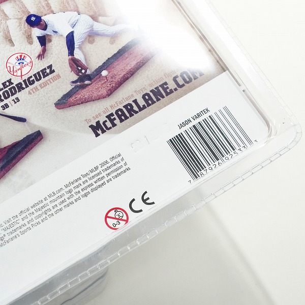 実際に弊社で買取させて頂いた【未開封】MCFARLANE/マクファーレン SPORTSPICKS ボストン・レッドソックス #33 JASON VARITEK フィギュアの画像 7枚目