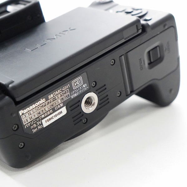実際に弊社で買取させて頂いたPanasonic パナソニック LUMIX DMC-GH1 デジタルミラーレス一眼 カメラ ボディ 簡易動作確認済みの画像 6枚目