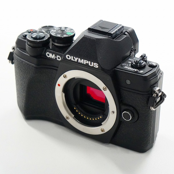 実際に弊社で買取させて頂いたOLYMPUS/オリンパス IM006 OM-D E-M10 Mark III ミラーレス一眼 デジタルカメラ ボディ 動作未確認