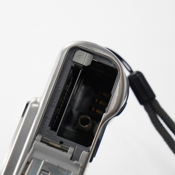 実際に弊社で買取させて頂いたPanasonic/パナソニック LUMIX DMC-TZ3 ルミックス コンパクトデジタルカメラ 動作未確認の画像 7枚目