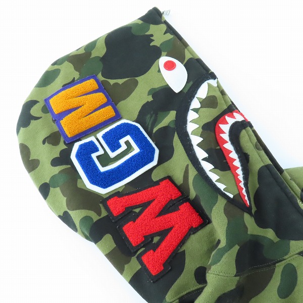 実際に弊社で買取させて頂いたA BATHING APE/アベイシングエイプ CAMO SHARK FULL ZIP HOODIE/カモ シャークパーカー 001ZPK302007L/Mの画像 7枚目