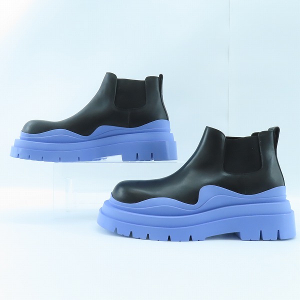 実際に弊社で買取させて頂いたBOTTEGA VENETA/ボッテガヴェネタ タイヤアンクル サイドゴア チェルシーブーツ ブラック×パープル/45の画像 3枚目