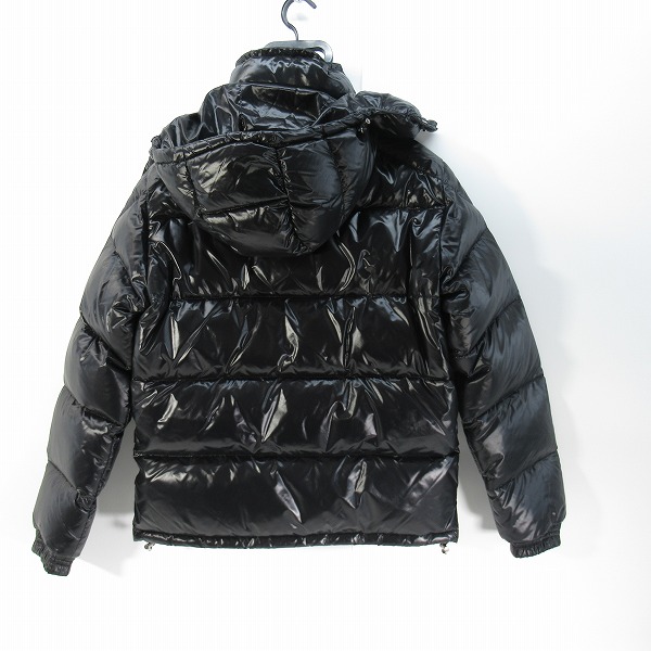 実際に弊社で買取させて頂いた【JPタグ】MONCLER/モンクレール K2 DOWN JACKET/ダウンジャケット 41303/60/68 950/0の画像 1枚目