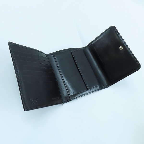 実際に弊社で買取させて頂いたPRADA/プラダ  ブラック ナイロン 二つ折り財布 1M0170の画像 3枚目