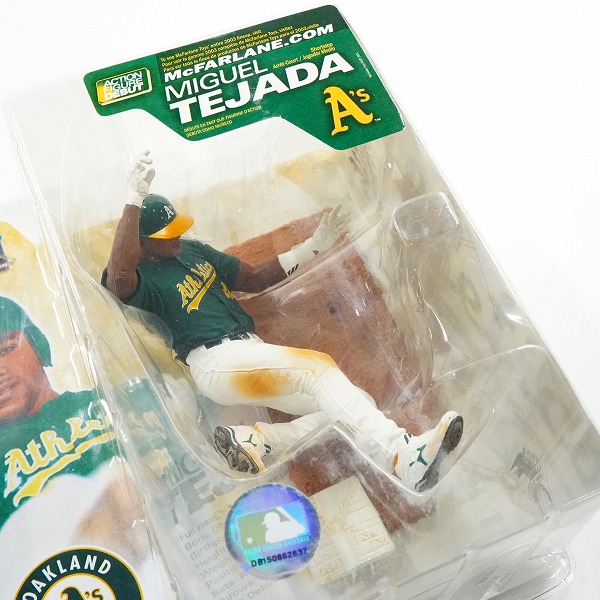 実際に弊社で買取させて頂いた【未開封】McFARLANE TOYS/マクファーレントイズ オークランド・アスレチックス #4 MIGUEL TEJADA ミゲル・テハダ フィギュアの画像 3枚目