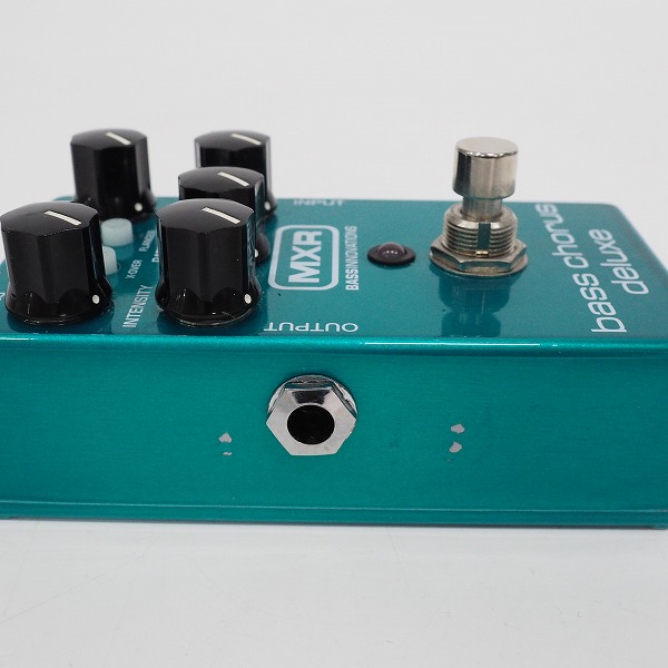 実際に弊社で買取させて頂いたMXR/エムエックスアール bass chorus deluxe コーラス エフェクター【動作確認済】の画像 4枚目