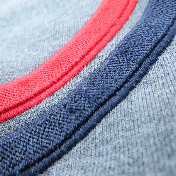 実際に弊社で買取させて頂いた【JPタグ】MONCLER/モンクレール MAGLIA プルオーバーパーカー グレー F20918G74610/XLの画像 6枚目