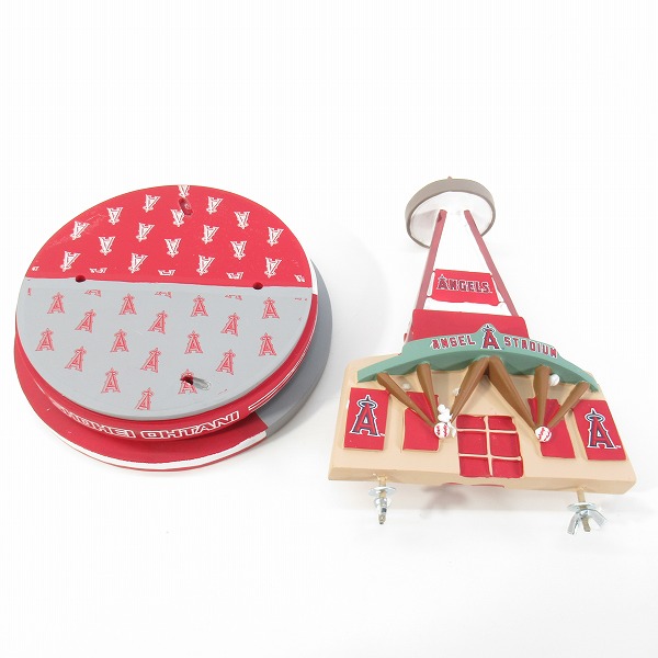 実際に弊社で買取させて頂いたFOCO PLAYER BOBBLE ボブルヘッド ロサンゼルス・エンゼルス ＃17 大谷翔平 二刀流 Spinning Base 首振り フィギュアの画像 5枚目