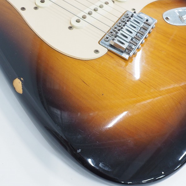 実際に弊社で買取させて頂いた★Squier by Fender/スクワイヤー Strat/ストラトキャスター エレキギター ソフトケース付の画像 5枚目
