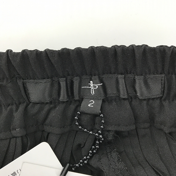実際に弊社で買取させて頂いた【未使用】NO ID./ノーアイディー イージーワイドランダムプリーツパンツ 853006-513P/2の画像 2枚目