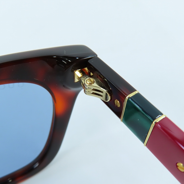 実際に弊社で買取させて頂いたGUCCI/グッチ インターロッキングG サングラス/アイウェア GG0598S 002の画像 6枚目