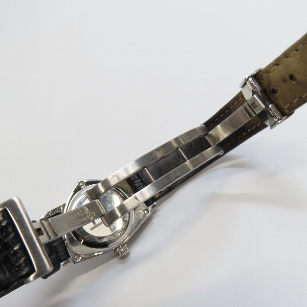 実際に弊社で買取させて頂いたHAMILTON/ハミルトン ベンチュラ ステンレススチール クォーツ 腕時計/ウォッチ H242111の画像 3枚目