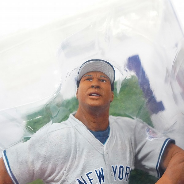 実際に弊社で買取させて頂いた【未開封】McFARLANE/マクファーレン ニューヨーク・ヤンキース #51 BERNIE WILLIAMS バーニー・ウィリアムス フィギュアの画像 2枚目