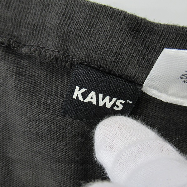 実際に弊社で買取させて頂いたHUMAN MADE/ヒューマンメイド×KAWS/カウズ Graphic T/グラフィックT Tシャツ/Mの画像 5枚目
