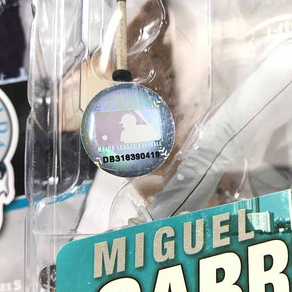 実際に弊社で買取させて頂いた【未開封】McFARLANE TOYS/マクファーレントイズ マイアミ・マーリンズ #24 MIGUEL CABRERA フィギュアの画像 5枚目