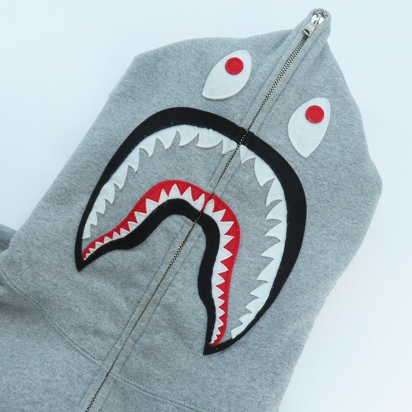 実際に弊社で買取させて頂いたA BATHING APE/アベイシングエイプ シャーク ジップパーカー 001ZPI201003M L