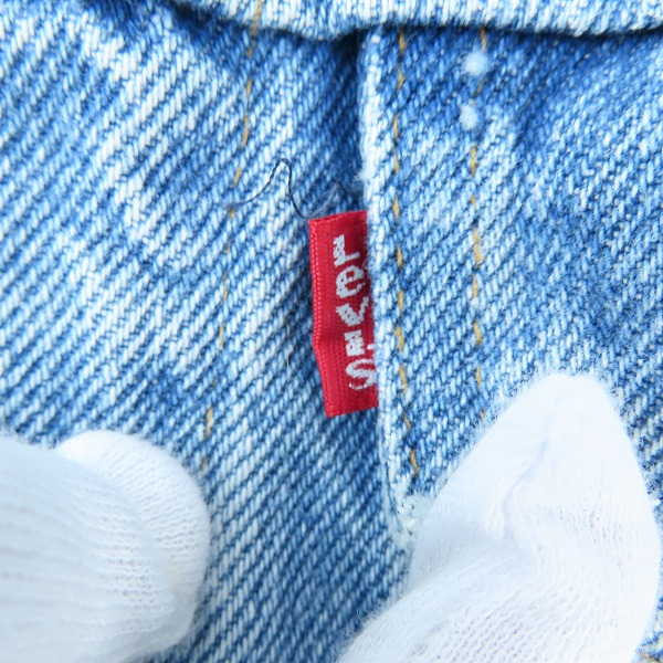 実際に弊社で買取させて頂いたLevi's/リーバイス ボタン裏刻印1/ヴィンテージ デニムジャケット/Gジャン 70505-0213/40の画像 4枚目