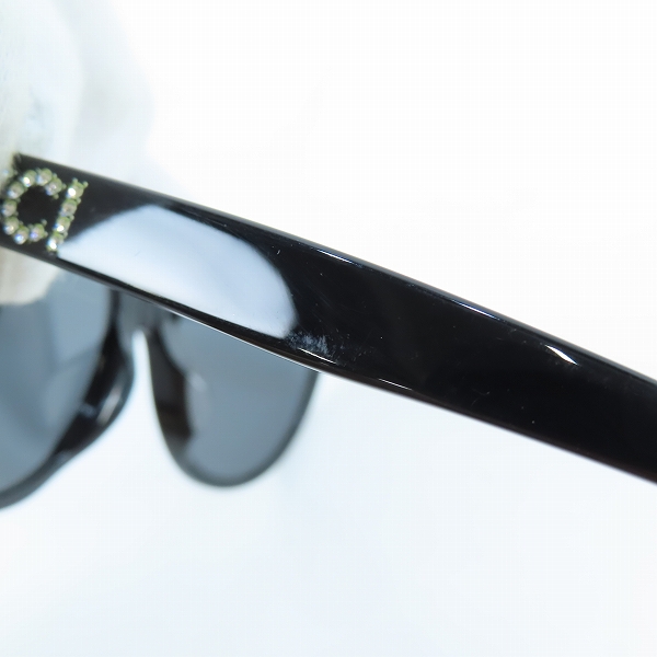 実際に弊社で買取させて頂いたGUCCI/グッチ ロゴ装飾 サングラス アイウェア GG0419SAの画像 7枚目