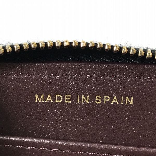 実際に弊社で買取させて頂いたCHANEL/シャネル ココマーク マトラッセ キャビアスキン ラウンドファスナー 長財布の画像 6枚目