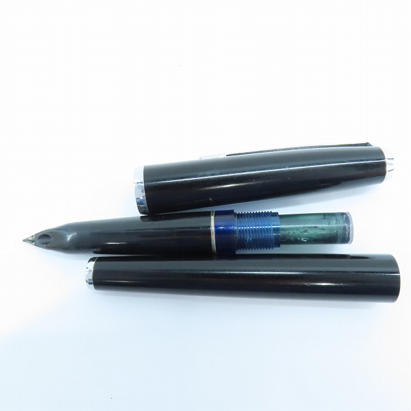 実際に弊社で買取させて頂いたPELIKAN/ペリカン キャップ式万年筆 ペン先刻印585/14Cドイツ製 の画像 8枚目