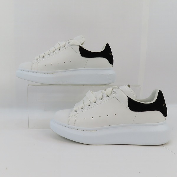 実際に弊社で買取させて頂いたAlexander McQueen/アレキサンダーマックイーン レザーオーバーサイズドスニーカー スニーカー ホワイト 553770/38Eの画像 3枚目