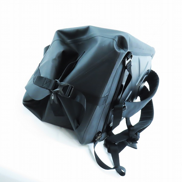 実際に弊社で買取させて頂いたTUMI×McLaren/トゥミ×マクラーレン Throttle Duffel/スロットル ダッフル バッグ 373038Dの画像 2枚目