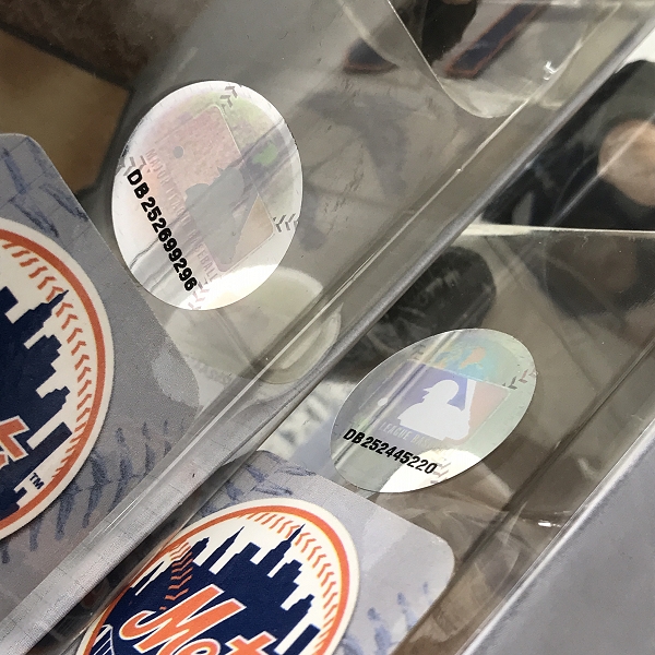 実際に弊社で買取させて頂いた【未開封】McFARLANE TOYS/マクファーレントイズ ニューヨーク・メッツ MIKE Piazza フィギュア 2点セットの画像 6枚目