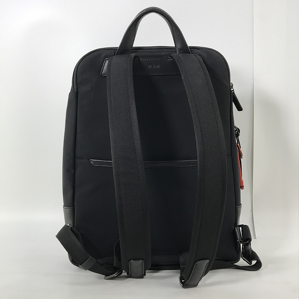 実際に弊社で買取させて頂いたTUMI/トゥミ HARRISON WILLIAM BACKPACK/ハリソンウィリアムバックパック 6602010MDNVYの画像 1枚目