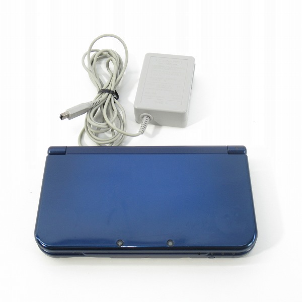 実際に弊社で買取させて頂いた任天堂/Nintendo New ニンテンドー 3DS LL 本体 RED-001 メタリックブルー アダプター付き