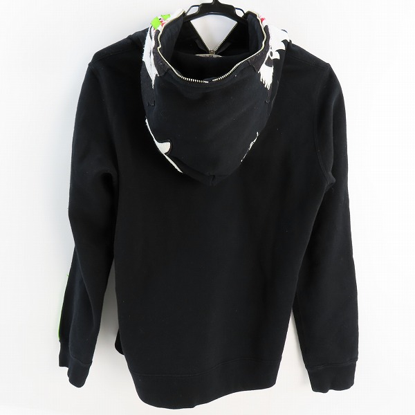 実際に弊社で買取させて頂いたA BATHING APE/アベイシングエイプ パンダ シャーク ジップアップ パーカー/001ZPE302003X/Sの画像 1枚目