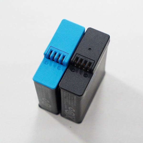 実際に弊社で買取させて頂いたGoPro/ゴープロ AABAT-001 SPJB1B HERO 5/6/7/8 用 純正 バッテリー 2点セット 動作確認済みの画像 5枚目