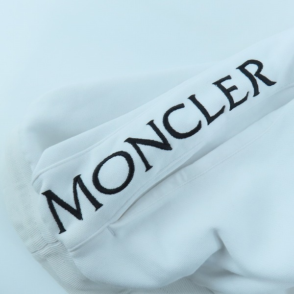 実際に弊社で買取させて頂いた【JPタグ】MONCLER/モンクレール PANTALONE サイドロゴ スウェットパンツ ホワイト F10918H71260 L の画像 8枚目