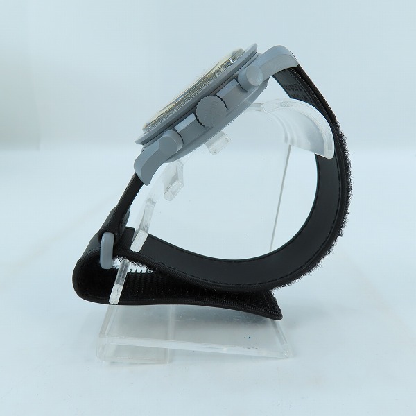 実際に弊社で買取させて頂いた【保証期間内】OMEGA×SWATCH/オメガ×スウォッチ スピードマスター MISSION TO THE MOON  腕時計 SO33M100の画像 1枚目