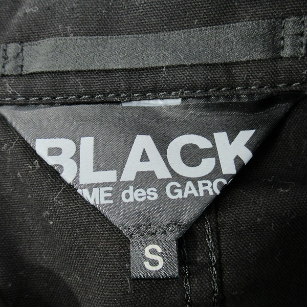 実際に弊社で買取させて頂いたBLACK COMME des GARCONS/ブラックコムデギャルソン 切り替えジャケット 1I-J219/Sの画像 2枚目