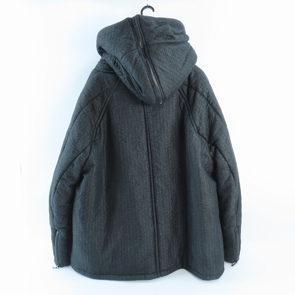 実際に弊社で買取させて頂いたJULIUS/ユリウス スラッシング フーデット オーバージャケット 557BLM1/2の画像 1枚目