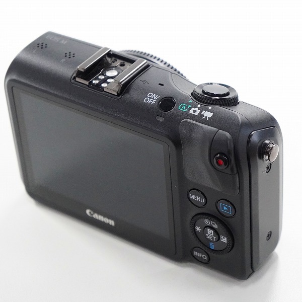 実際に弊社で買取させて頂いたCanon/キャノン DS126391 EOS M デジタル ミラーレス一眼カメラ ボディ 動作未確認の画像 2枚目