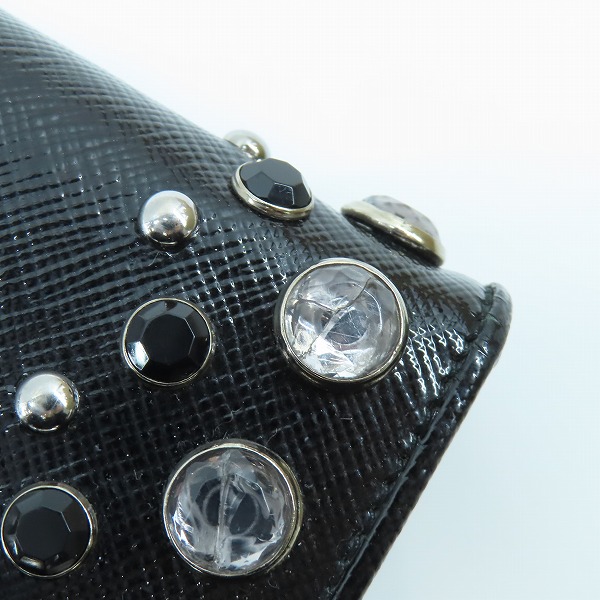 実際に弊社で買取させて頂いたPRADA/プラダ  スタッズ 二つ折り ロング ウォレット 1M1132の画像 8枚目