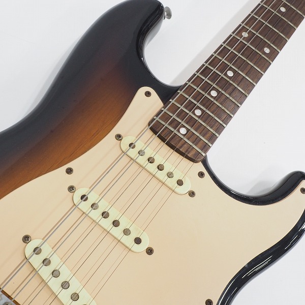 実際に弊社で買取させて頂いた★Squier by Fender/スクワイヤー Strat/ストラトキャスター エレキギター ソフトケース付の画像 4枚目
