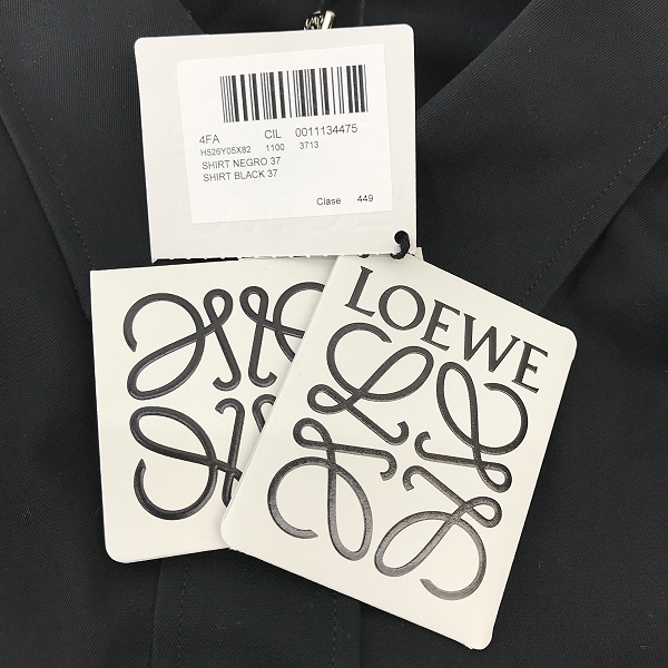 実際に弊社で買取させて頂いた【未使用】LOEWE/ロエベ 24FW SHIRT アナグラム シャツ H526Y05X82 37 の画像 7枚目