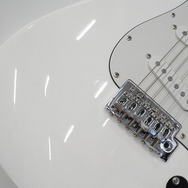 実際に弊社で買取させて頂いた★Mavis/メイビス MST-200 ストラトキャスターType エレキギター ギグケース付の画像 5枚目