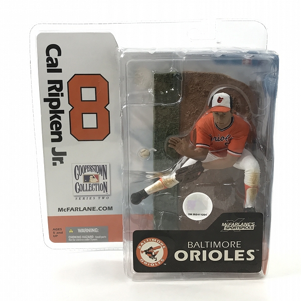 実際に弊社で買取させて頂いた【未開封】McFARLANE TOYS/マクファーレントイズ ボルティモア・オリオールズ #8 Cal Ripken Jr. フィギュア